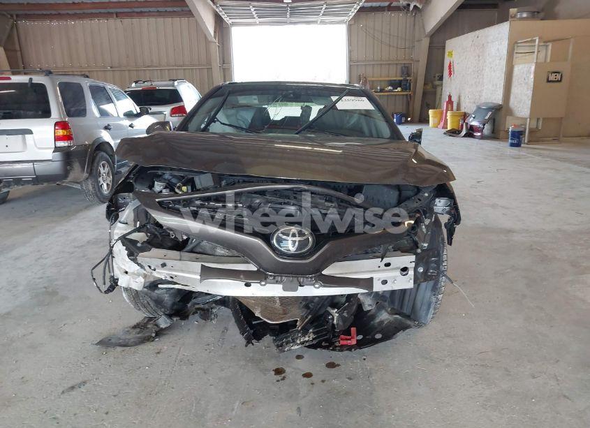 Photo 12 of 2019 Toyota Camry XSE (VIN 4T1B61HK0KU765011)