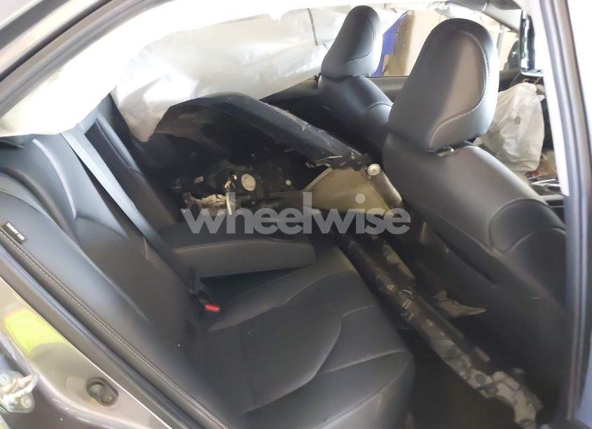 Photo 8 of 2019 Toyota Camry XSE (VIN 4T1B61HK0KU765011)