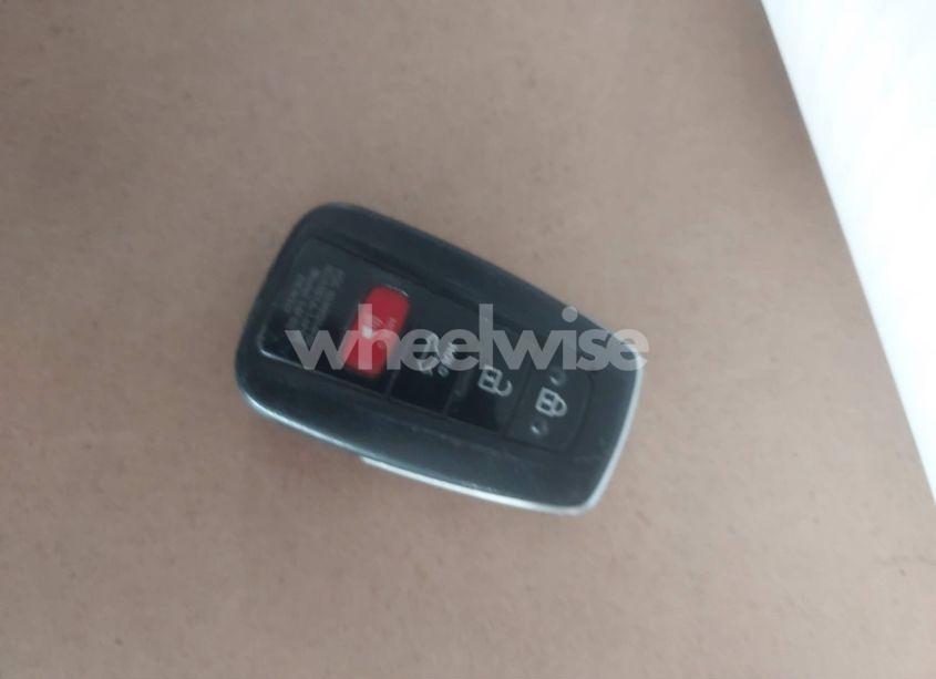 Photo 11 of 2019 Toyota Camry XSE (VIN 4T1B61HK0KU789065)