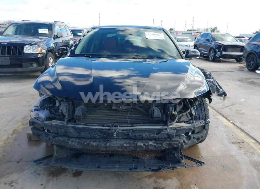 Photo 13 of 2019 Toyota Camry XSE (VIN 4T1B61HK0KU789065)