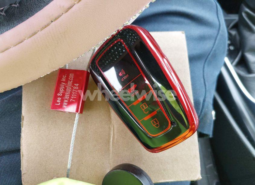 Photo 11 of 2019 Toyota Camry XSE (VIN 4T1B61HK0KU824932)