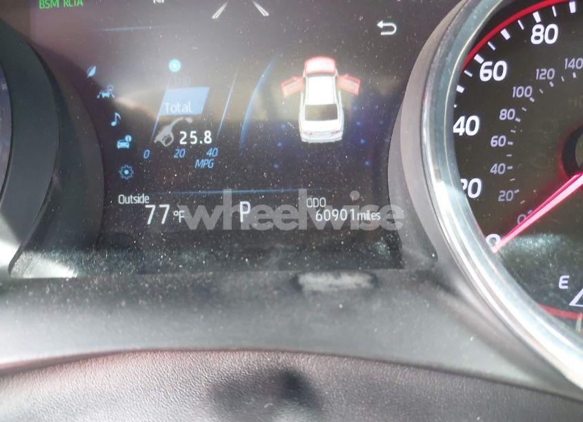 Photo 7 of 2019 Toyota Camry XSE (VIN 4T1B61HK0KU824932)