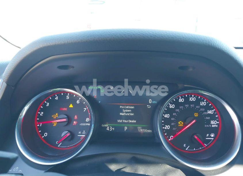 Photo 7 of 2018 Toyota Camry XSE (VIN 4T1B61HK1JU126277)