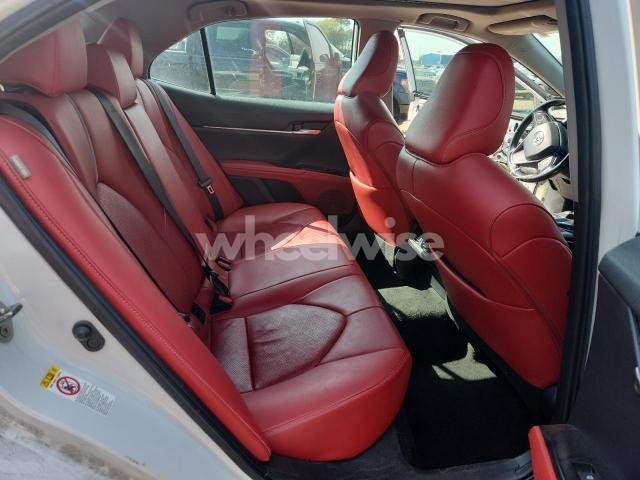 Photo 11 of 2019 TOYOTA CAMRY XSE (VIN 4T1B61HK1KU228647)