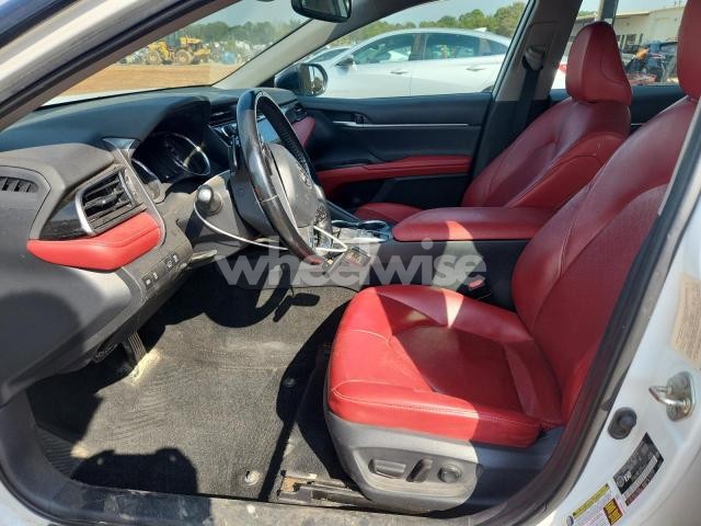 Photo 12 of 2019 TOYOTA CAMRY XSE (VIN 4T1B61HK1KU228647)