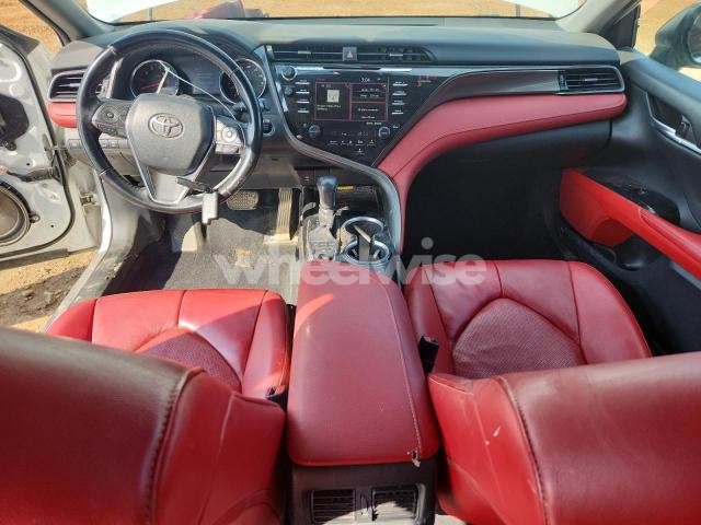 Photo 7 of 2019 TOYOTA CAMRY XSE (VIN 4T1B61HK1KU228647)