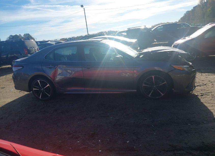 Photo 12 of 2019 Toyota Camry XSE (VIN 4T1B61HK1KU265441)