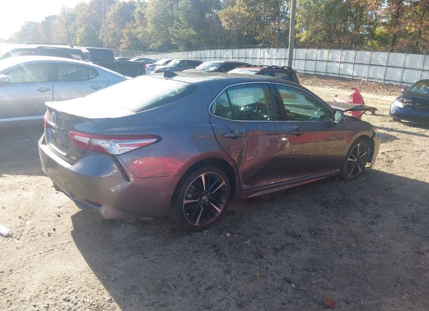 Photo 4 of 2019 Toyota Camry XSE (VIN 4T1B61HK1KU265441)