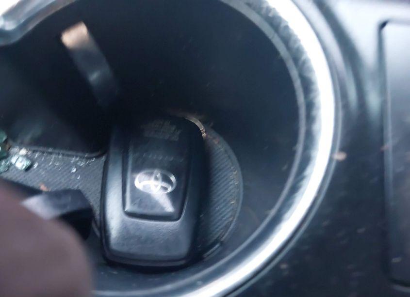 Photo 11 of 2019 Toyota Camry XSE (VIN 4T1B61HK1KU286905)