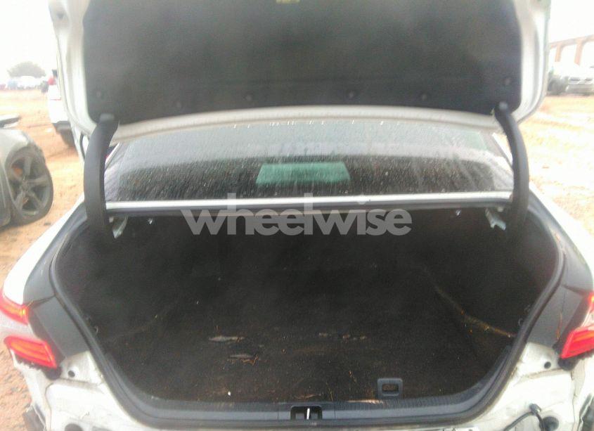 Photo 18 of 2019 Toyota Camry XSE (VIN 4T1B61HK1KU294163)