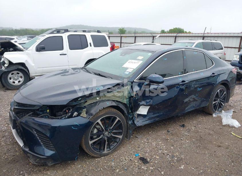 Photo 6 of 2019 Toyota Camry XSE (VIN 4T1B61HK1KU704038)