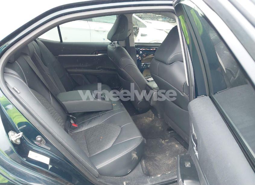 Photo 8 of 2019 Toyota Camry XSE (VIN 4T1B61HK1KU704038)