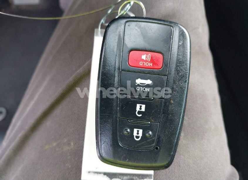 Photo 11 of 2019 Toyota Camry XSE (VIN 4T1B61HK1KU707876)