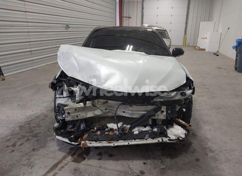 Photo 13 of 2019 Toyota Camry XSE (VIN 4T1B61HK1KU709501)