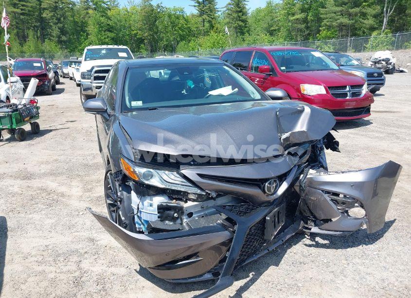 Photo 12 of 2019 Toyota Camry XSE (VIN 4T1B61HK1KU724015)