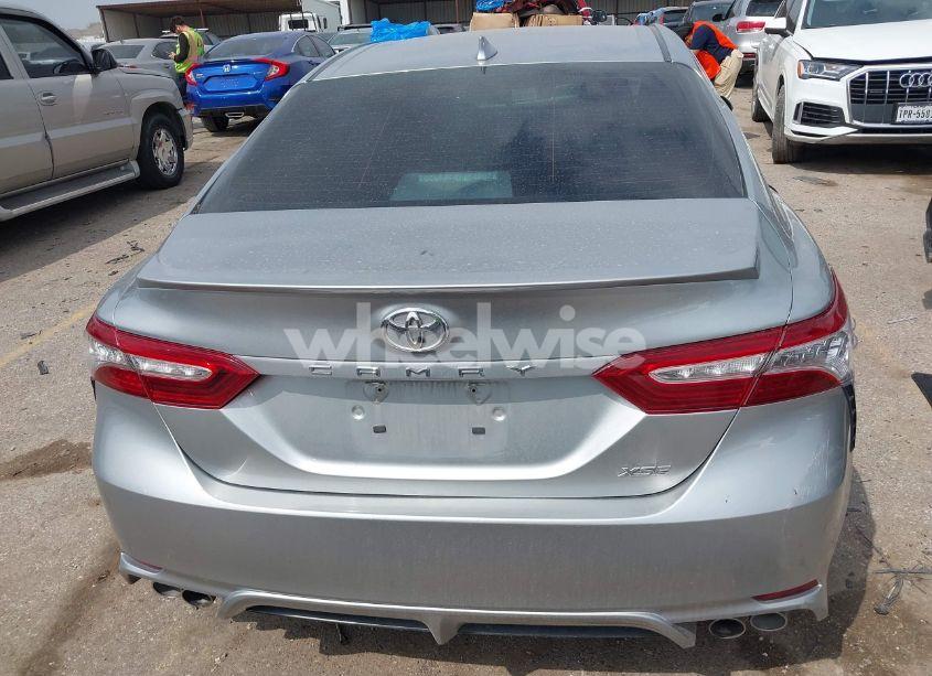 Photo 16 of 2019 Toyota Camry XSE (VIN 4T1B61HK1KU755698)