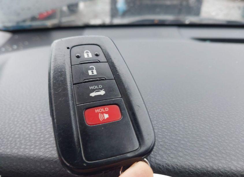 Photo 11 of 2019 Toyota Camry XSE (VIN 4T1B61HK1KU758164)