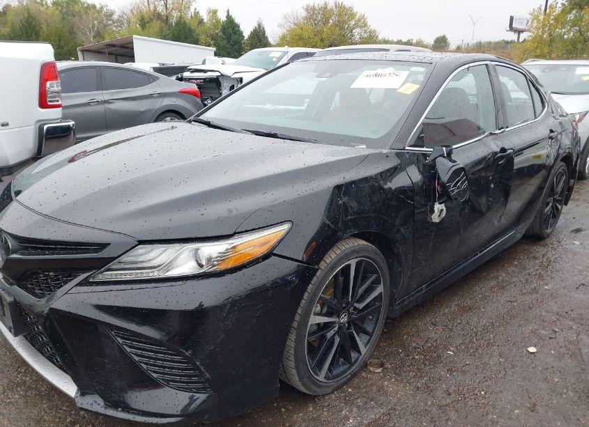 Photo 14 of 2019 Toyota Camry XSE (VIN 4T1B61HK1KU758164)