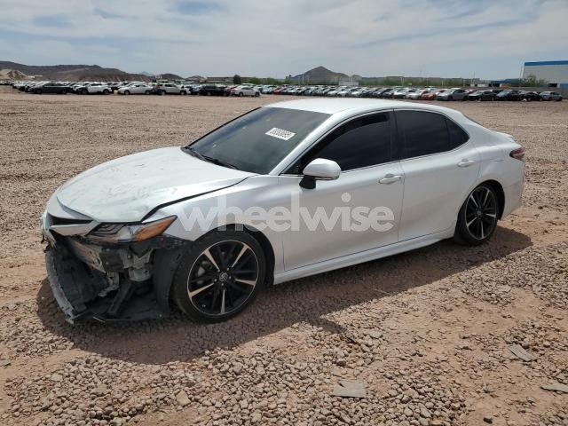 Photo 11 of 2018 TOYOTA CAMRY XSE (VIN 4T1B61HK2JU024227)