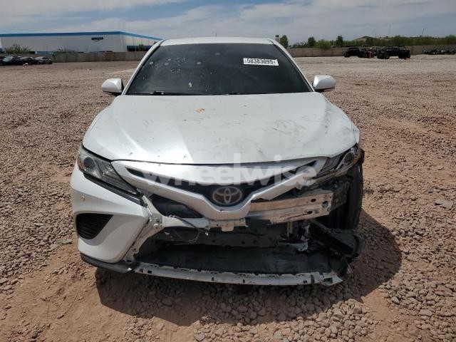 Photo 2 of 2018 TOYOTA CAMRY XSE (VIN 4T1B61HK2JU024227)