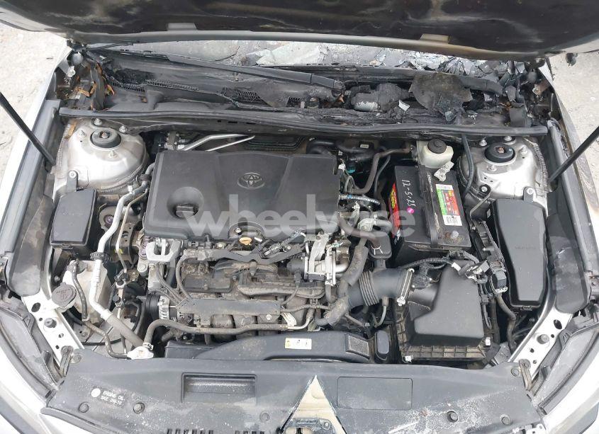 Photo 10 of 2018 Toyota Camry XSE (VIN 4T1B61HK2JU145016)