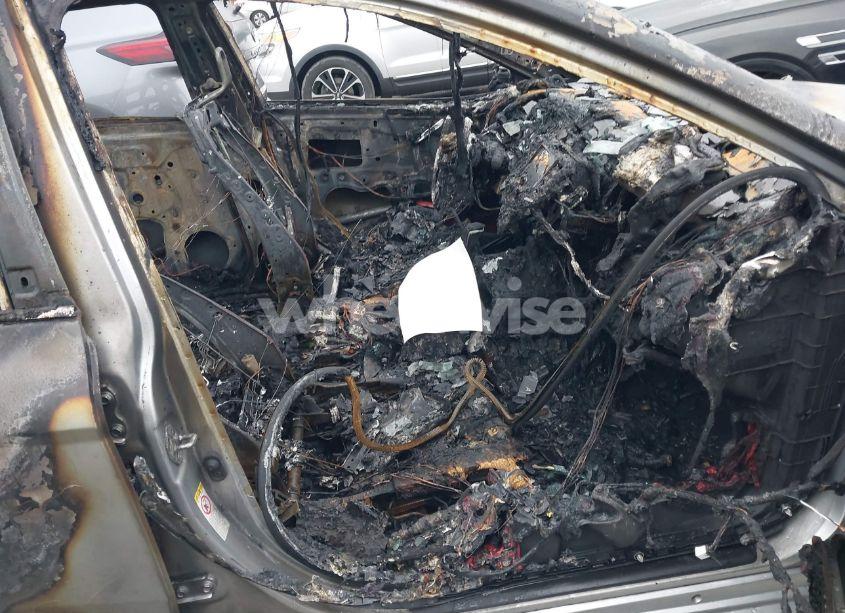 Photo 5 of 2018 Toyota Camry XSE (VIN 4T1B61HK2JU145016)