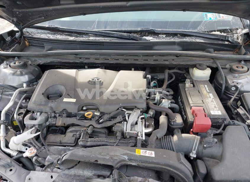 Photo 10 of 2018 Toyota Camry XSE (VIN 4T1B61HK2JU502551)