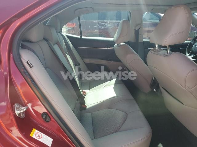 Photo 11 of 2018 TOYOTA CAMRY XSE (VIN 4T1B61HK2JU620664)