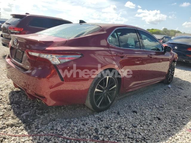 Photo 7 of 2018 TOYOTA CAMRY XSE (VIN 4T1B61HK2JU620664)