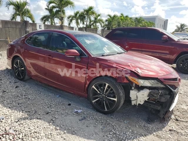 Photo 9 of 2018 TOYOTA CAMRY XSE (VIN 4T1B61HK2JU620664)