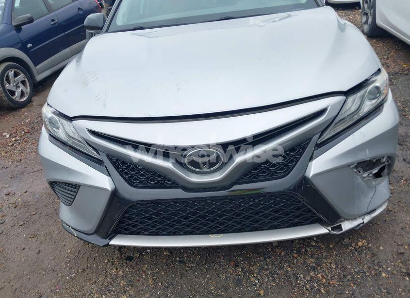 Photo 18 of 2019 Toyota Camry XSE (VIN 4T1B61HK2KU262368)