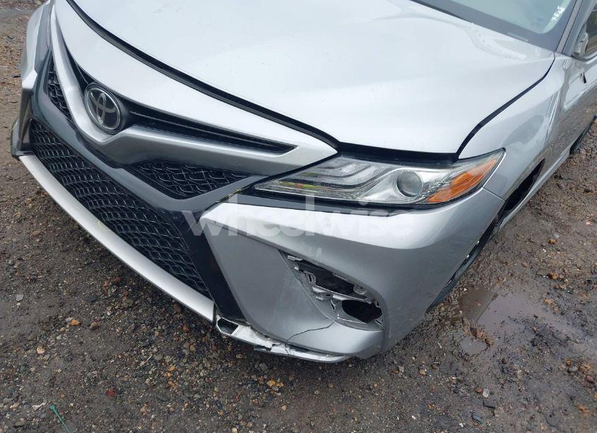Photo 6 of 2019 Toyota Camry XSE (VIN 4T1B61HK2KU262368)