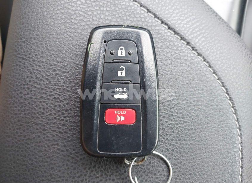 Photo 11 of 2019 Toyota Camry XSE (VIN 4T1B61HK2KU292342)