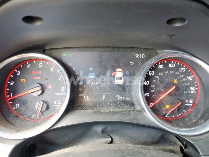 Photo 5 of 2019 TOYOTA CAMRY XSE (VIN 4T1B61HK2KU853493)