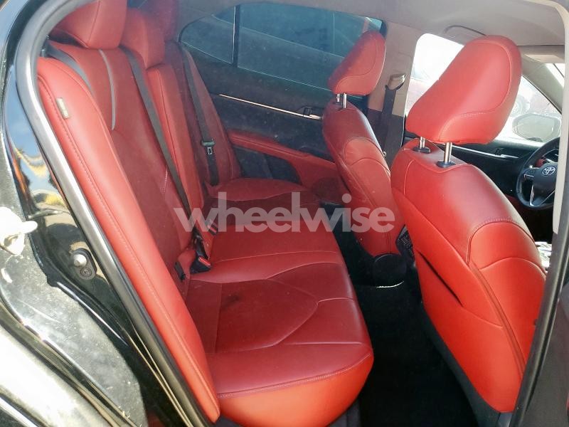 Photo 9 of 2019 TOYOTA CAMRY XSE (VIN 4T1B61HK2KU853493)