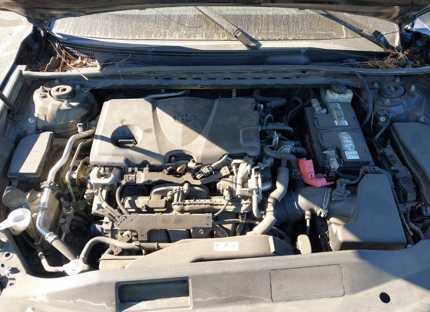 Photo 10 of 2018 Toyota Camry XSE (VIN 4T1B61HK3JU034622)