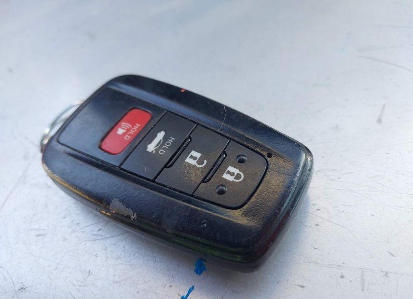 Photo 11 of 2018 Toyota Camry XSE (VIN 4T1B61HK3JU066860)