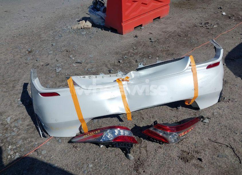 Photo 12 of 2018 Toyota Camry XSE (VIN 4T1B61HK3JU099227)