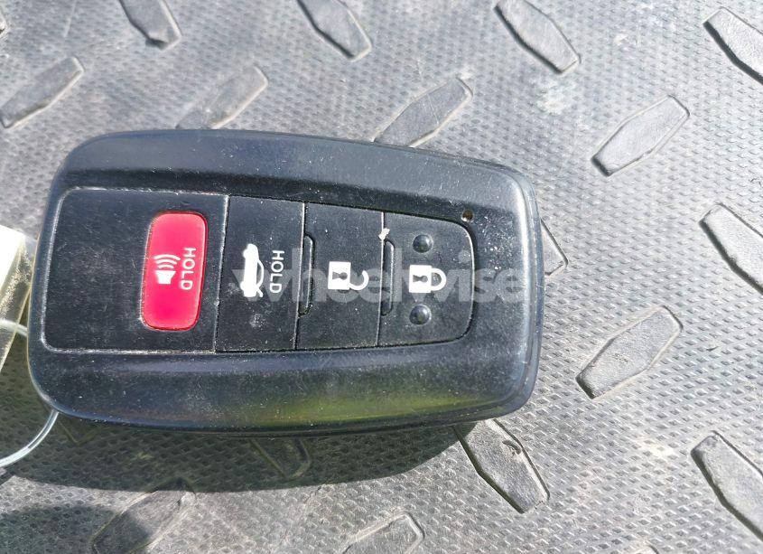 Photo 11 of 2018 Toyota Camry XSE (VIN 4T1B61HK3JU130914)