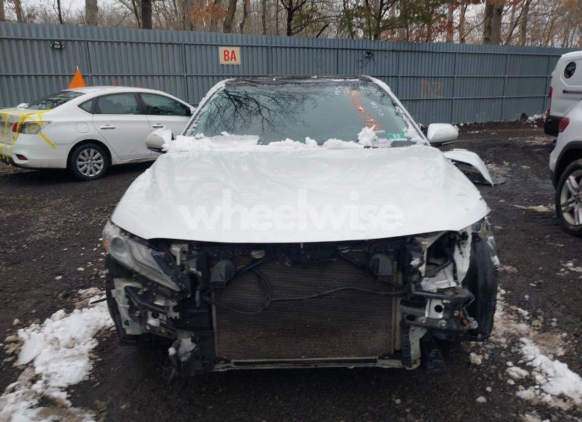 Photo 12 of 2018 Toyota Camry XSE (VIN 4T1B61HK3JU130928)