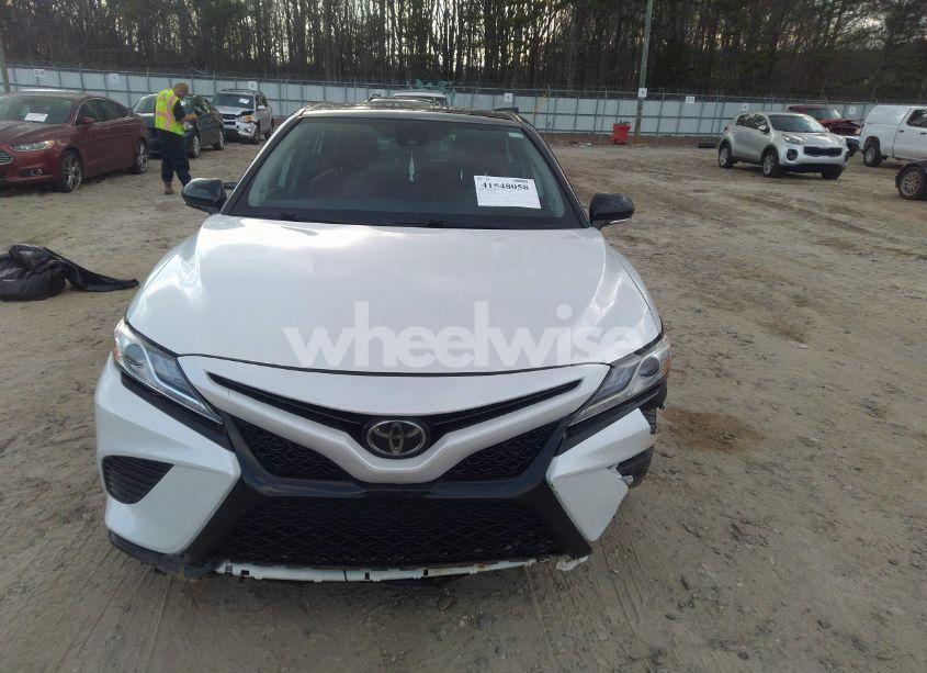 Photo 12 of 2019 Toyota Camry XSE (VIN 4T1B61HK3KU221232)