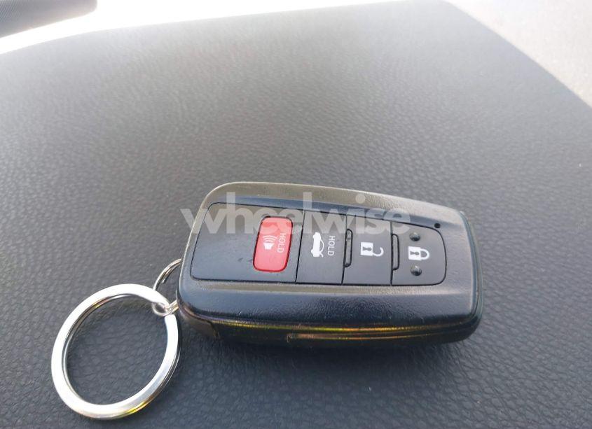 Photo 11 of 2019 Toyota Camry XSE (VIN 4T1B61HK3KU271743)