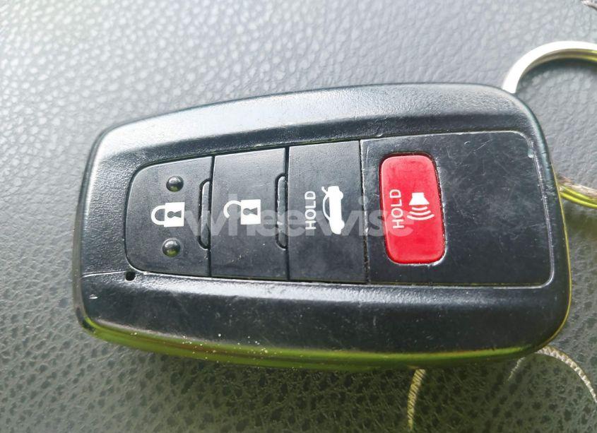 Photo 11 of 2019 Toyota Camry XSE (VIN 4T1B61HK3KU300335)