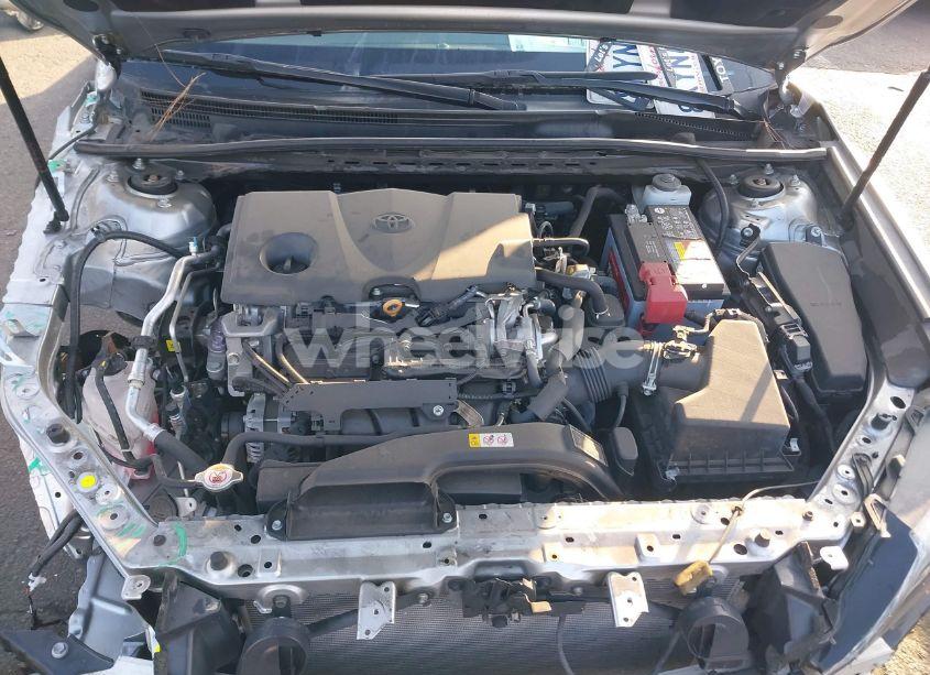 Photo 10 of 2019 Toyota Camry XSE (VIN 4T1B61HK3KU820079)