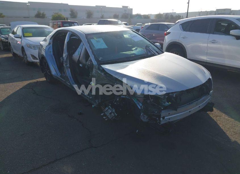 Photo 14 of 2019 Toyota Camry XSE (VIN 4T1B61HK3KU820079)