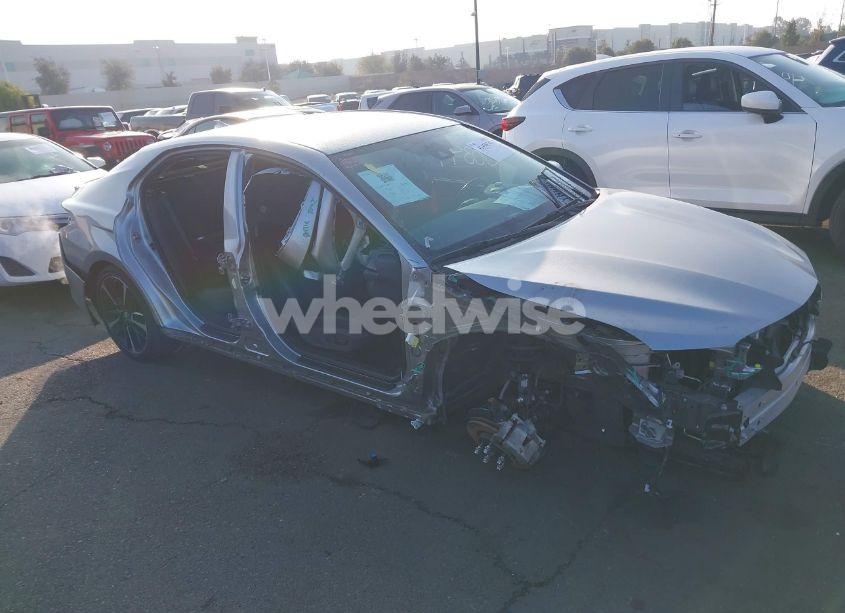 Photo 6 of 2019 Toyota Camry XSE (VIN 4T1B61HK3KU820079)