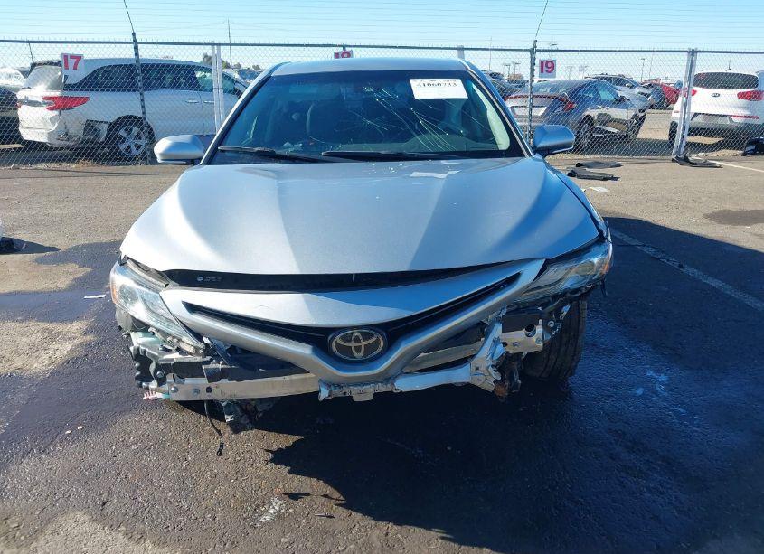 Photo 6 of 2018 Toyota Camry XSE (VIN 4T1B61HK4JU104645)