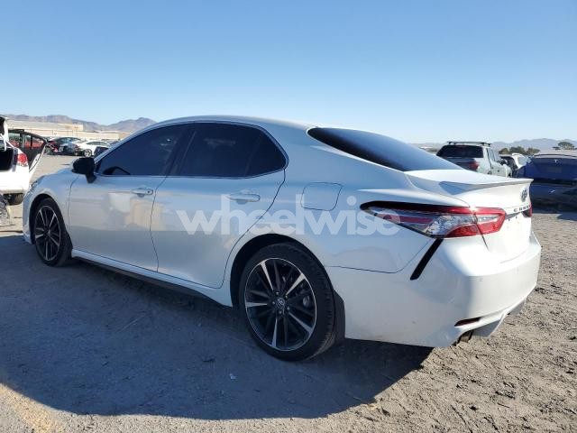 Photo 6 of 2018 TOYOTA CAMRY XSE (VIN 4T1B61HK4JU655514)