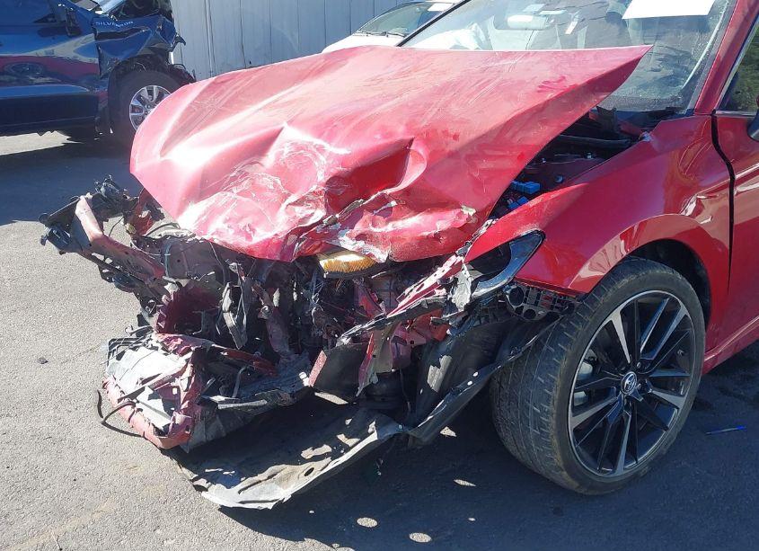 Photo 11 of 2019 Toyota Camry XSE (VIN 4T1B61HK4KU171568)