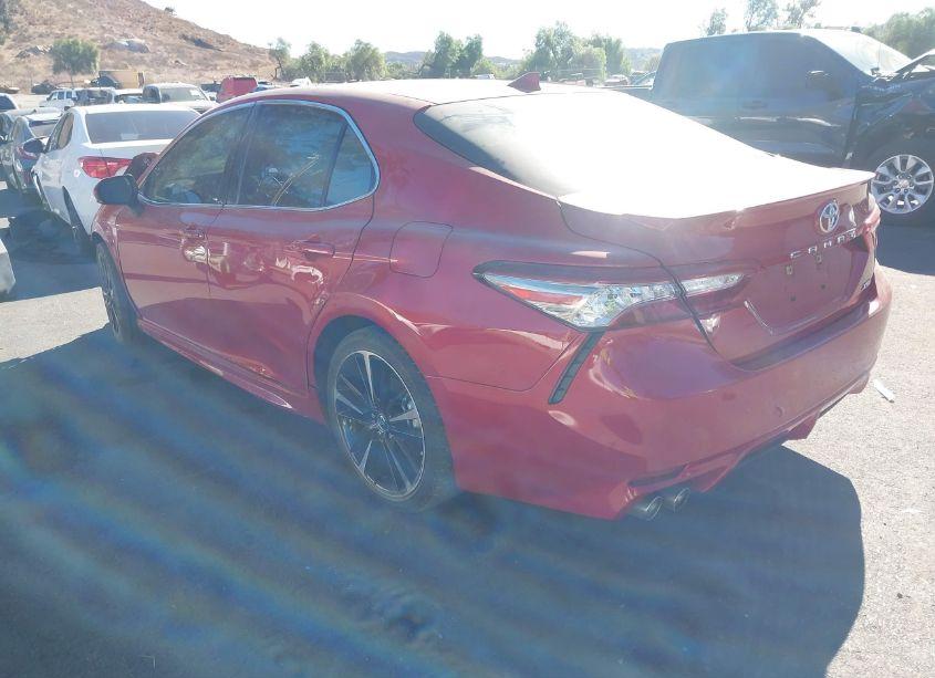 Photo 3 of 2019 Toyota Camry XSE (VIN 4T1B61HK4KU171568)